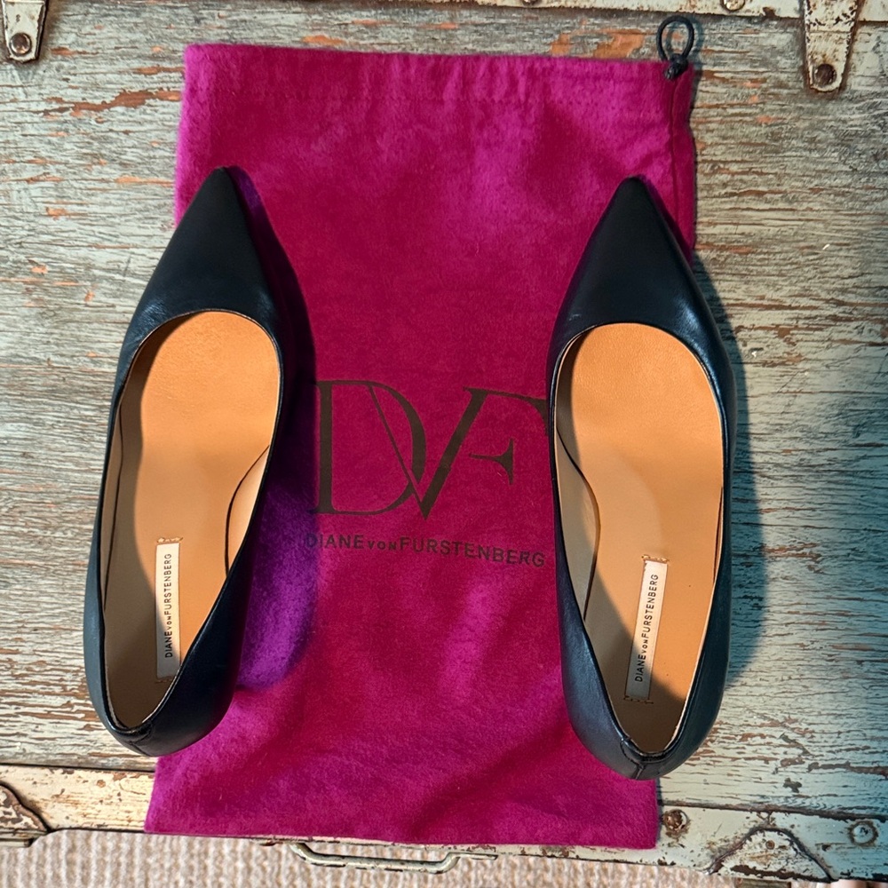 Diane Von Furstenberg Black Heels